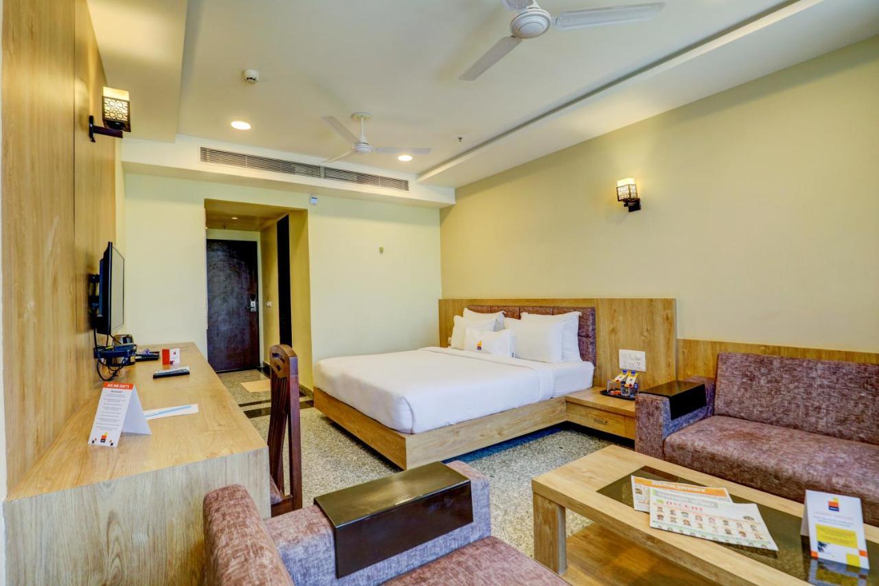 Hotel Shree Nanda อุเดเปอร์ ภายนอก รูปภาพ